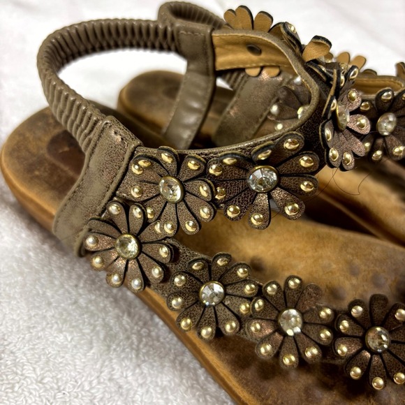 Patrizia by Spring Step Womens US 8 Flats Sandal Brown Floral Rhinestone Slip On - Picture 2 of 8